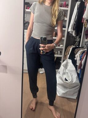 Vince Navy Elastic-Waist Track Joggers
